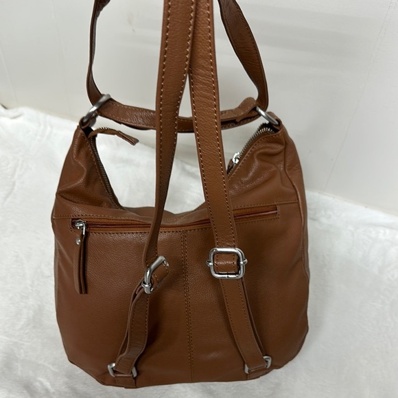 NWOT Genicci Brown Leather Hobo Bag with Adjustable Strap can be back backpack - Picture 6 of 12